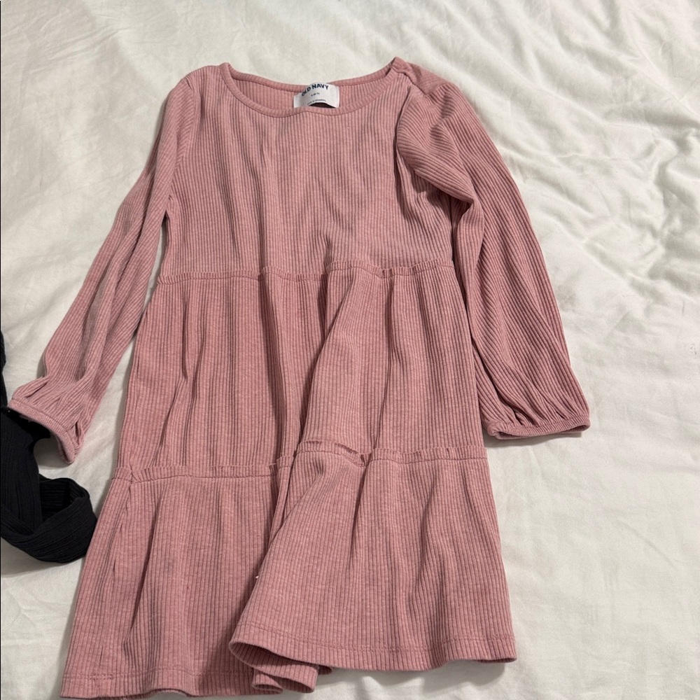 Girls clothes bundle - Picture 8 of 10
